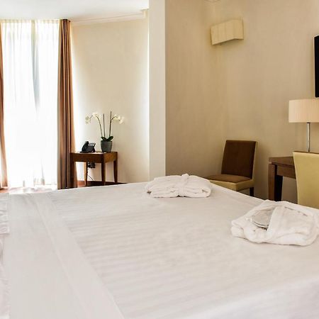 Aqua Montis Resort & Spa Ривизондоли Екстериор снимка